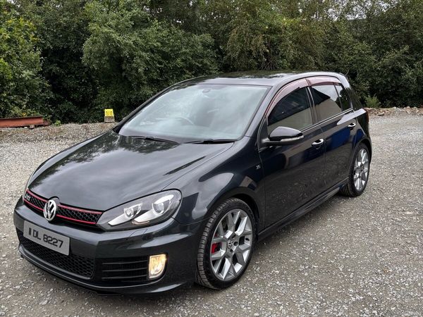 Volkswagen Golf Hatchback, Petrol, 2011, Grey