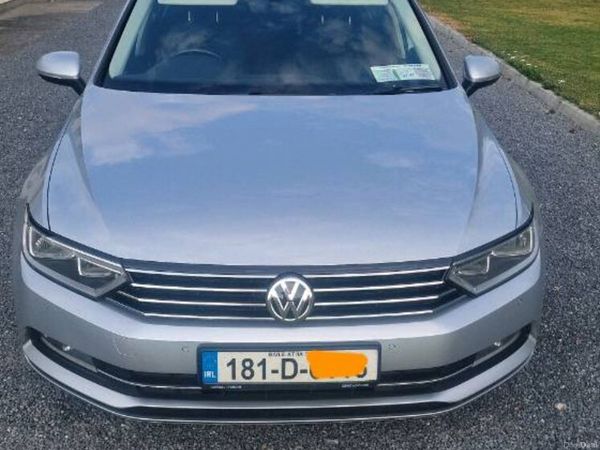 Volkswagen Passat Saloon, Diesel, 2018, Grey