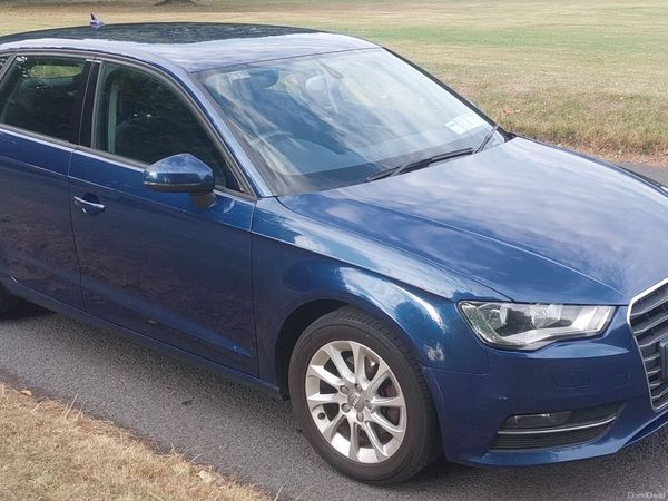Audi A3 Hatchback, Diesel, 2013, Blue