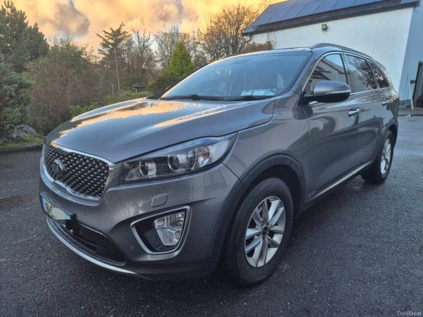 Kia Sorento SUV, Diesel, 2016, Grey