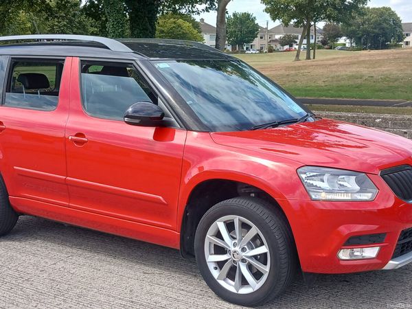 Skoda Yeti SUV, Petrol, 2017, Red