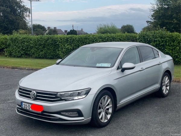 Volkswagen Passat Saloon, Diesel, 2021, Grey