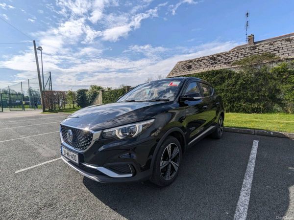 MG ZS Hatchback, Electric, 2021, Black