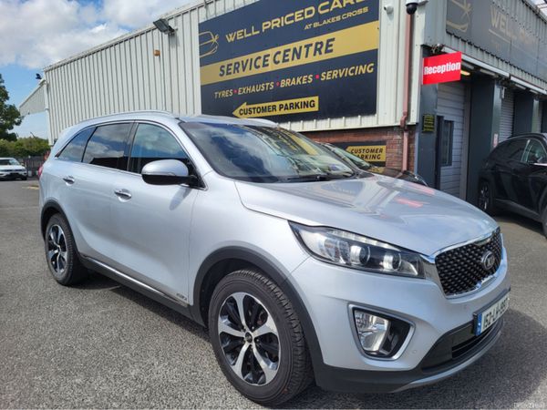 Kia Sorento Estate, Diesel, 2015, Silver