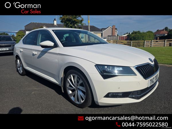 Skoda Superb Hatchback, Diesel, 2019, White