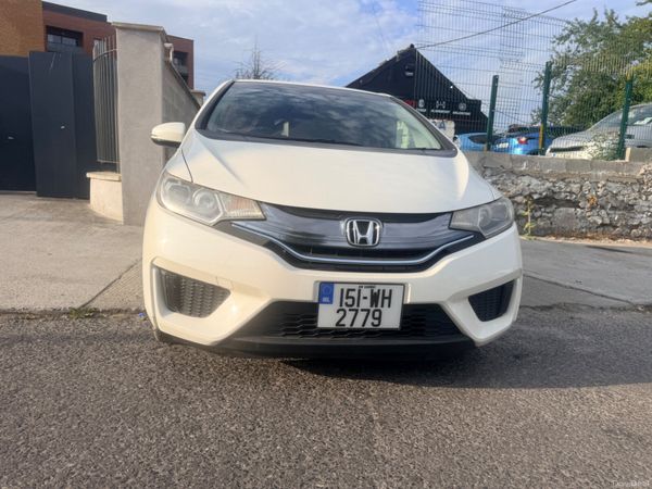 Honda Fit Hatchback, Petrol Hybrid, 2015, White