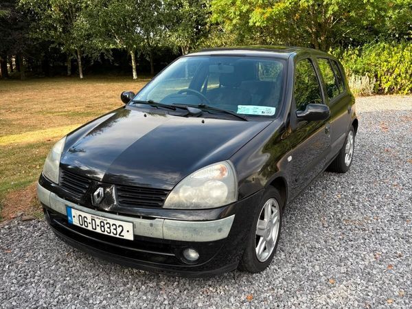 Renault Clio Hatchback, Petrol, 2006, Black