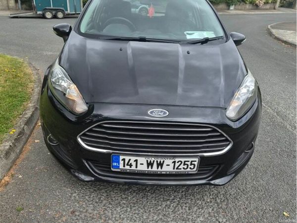 Ford Fiesta Hatchback, Diesel, 2014, Black