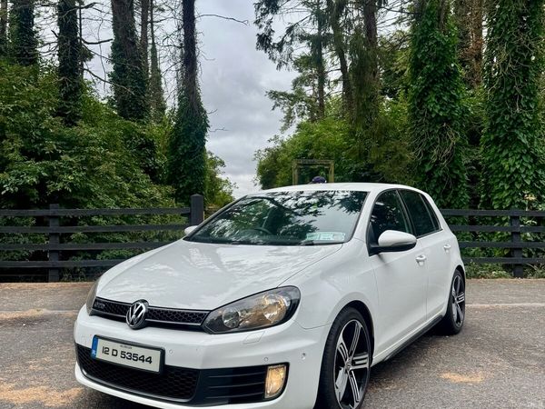 Volkswagen Golf Estate, Diesel, 2012, White
