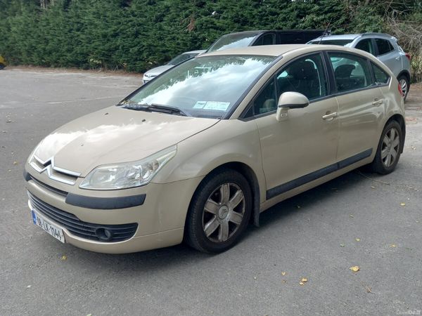 Citroen C4 Hatchback, Petrol, 2008, Gold