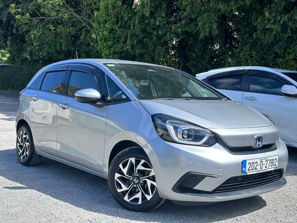 Honda Fit Hatchback, Petrol, 2020, Silver
