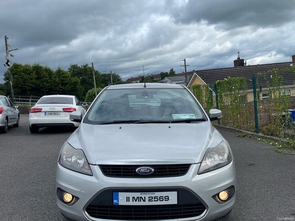 Ford Focus Hatchback, Diesel, 2011, Silver
