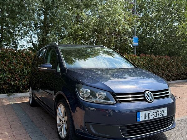 Volkswagen Touran MPV, Diesel, 2011, Blue