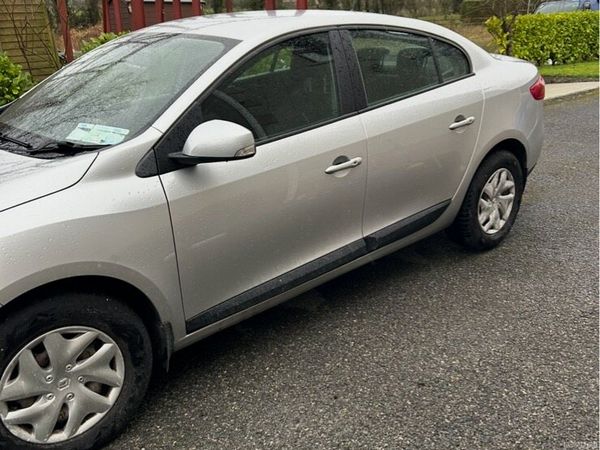 Renault Fluence Saloon, Diesel, 2014, Silver