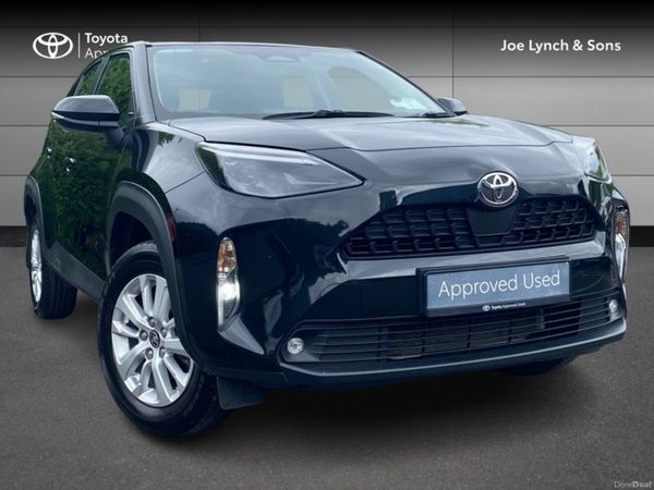 Toyota Yaris Cross SUV, Petrol Hybrid, 2024, Black