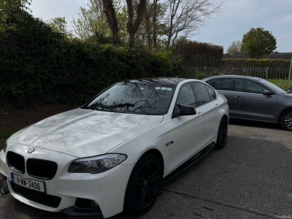 BMW 5-Series Saloon, Diesel, 2011, White