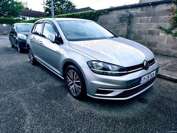 Volkswagen Golf Hatchback, Diesel, 2017, Silver