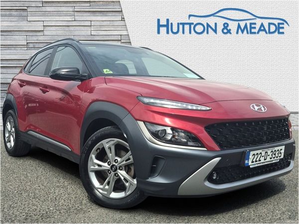 Hyundai KONA SUV, Petrol, 2022, Red