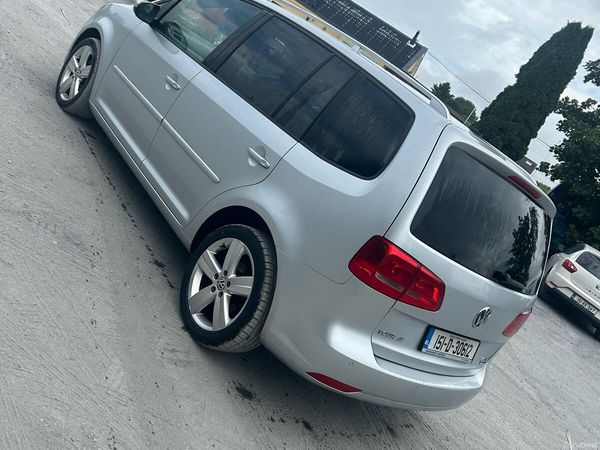 Volkswagen Touran MPV, Diesel, 2015, Silver