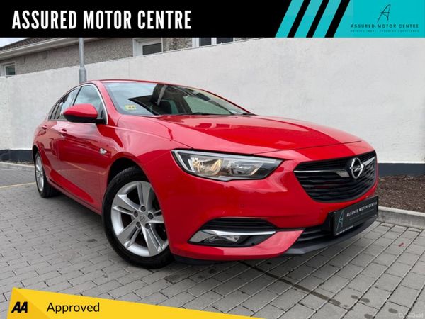 Opel Insignia Hatchback, Diesel, 2018, Red