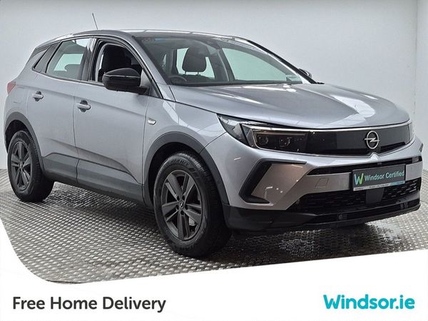 Opel Grandland SUV, Diesel, 2023, Grey
