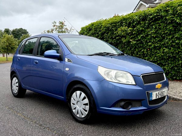 Chevrolet Aveo Hatchback, Petrol, 2011, Blue