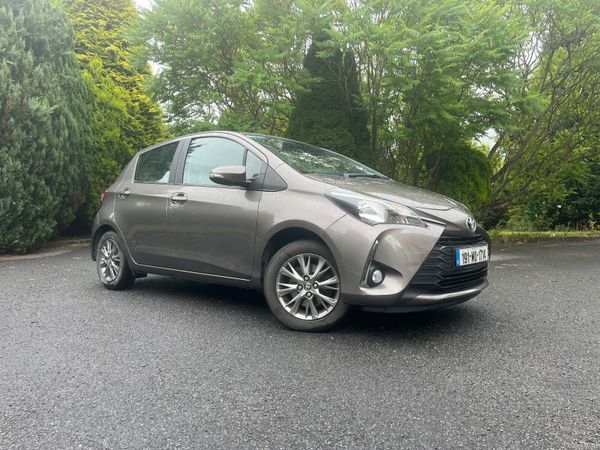 Toyota Yaris MPV, Petrol, 2019, Grey