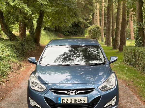 Hyundai i40 Saloon, Diesel, 2013, Blue