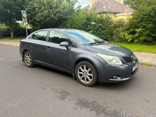 Toyota Avensis Saloon, Diesel, 2011, Blue