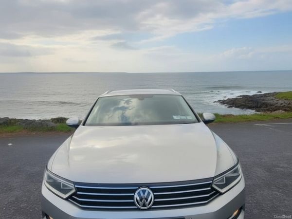 Volkswagen Passat Estate, Diesel, 2015, Silver