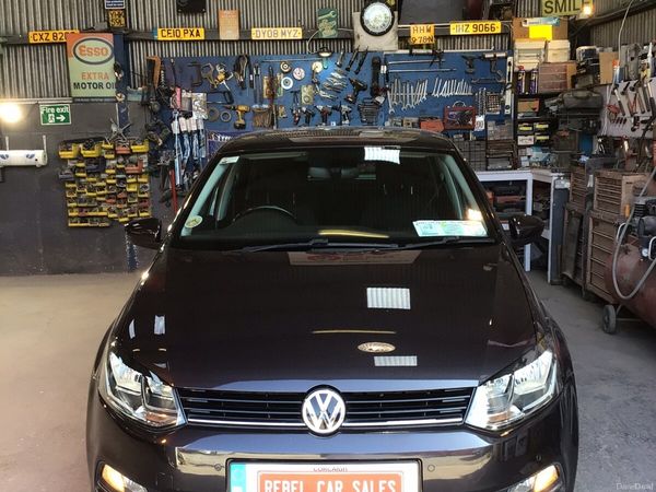 Volkswagen Polo Hatchback, Petrol, 2016, Grey