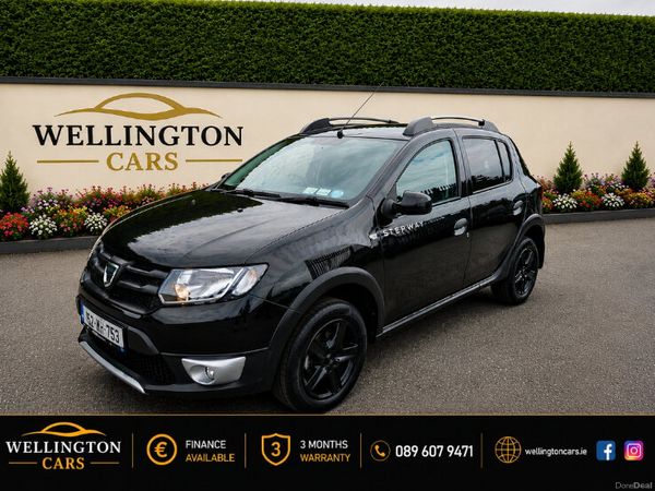 Dacia Sandero Stepway Hatchback, Diesel, 2015, Black