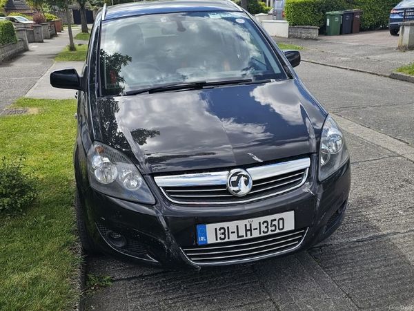 Vauxhall Zafira MPV, Diesel, 2013, Black