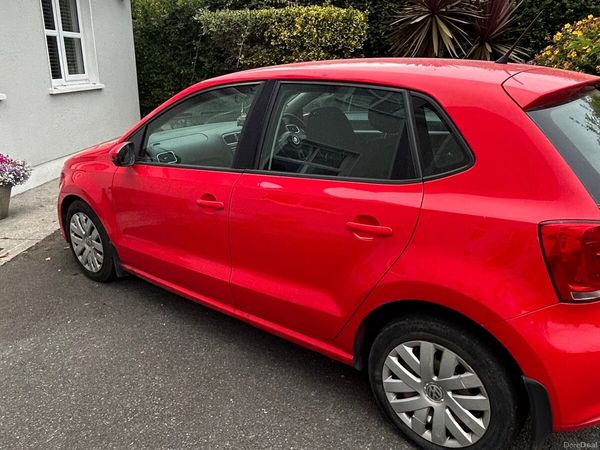 Volkswagen Polo Hatchback, Diesel, 2010, Red