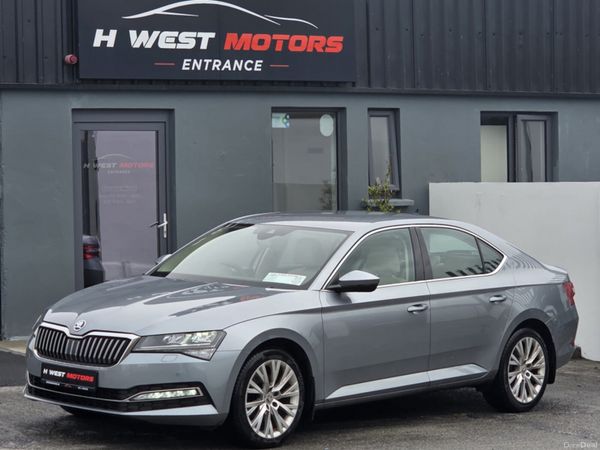 Skoda Superb Hatchback, Diesel, 2021, Grey