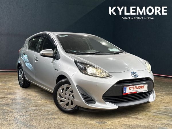 Toyota Aqua Hatchback, Petrol Hybrid, 2019, Silver