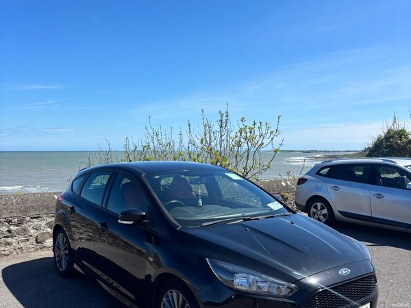 Ford Focus Hatchback, Diesel, 2017, Black