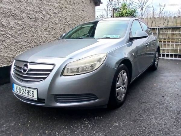 Opel Insignia Saloon, Diesel, 2010, Silver