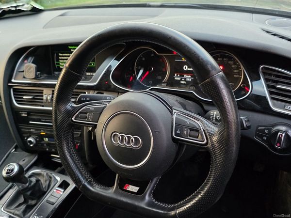 Audi A4 Saloon, Diesel, 2014, Grey