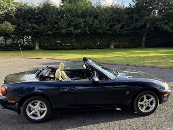 Mazda MX-5 Convertible, Petrol, 1998, Blue