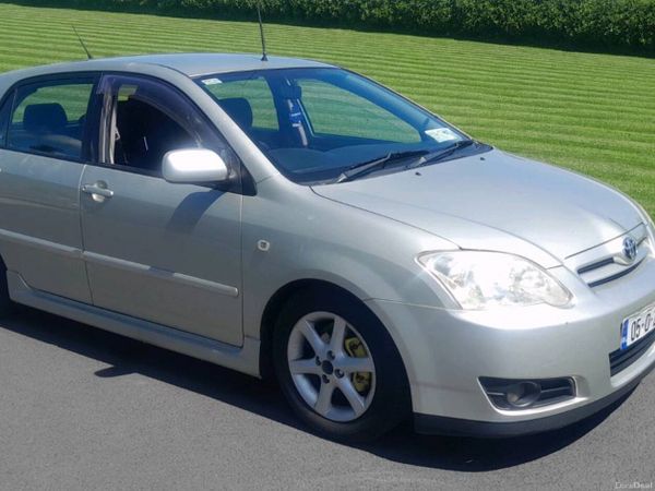 Toyota Corolla Hatchback, Petrol, 2005, Silver