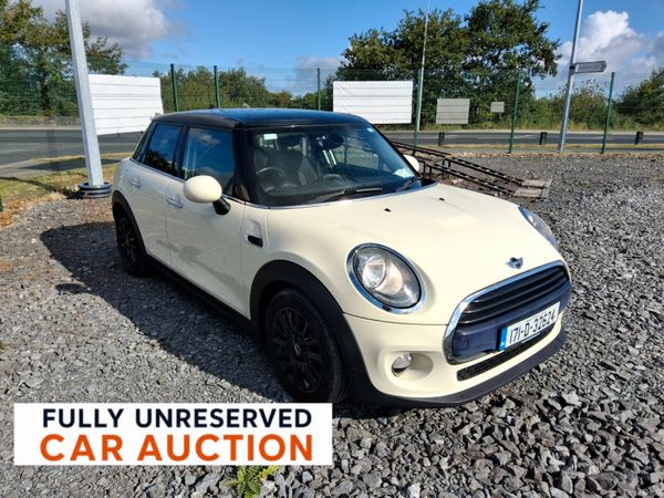 Mini Cooper Hatchback, Diesel, 2017, White