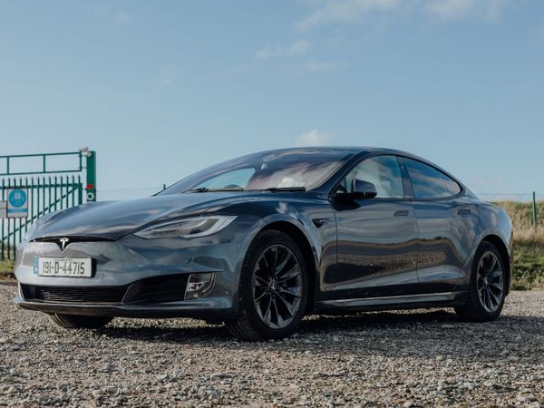 Tesla Model S Hatchback, Electric, 2019, Grey