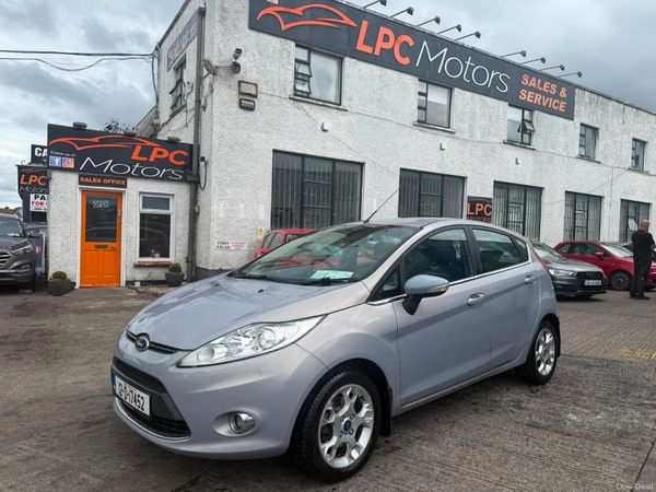 Ford Fiesta Hatchback, Petrol, 2012, Grey