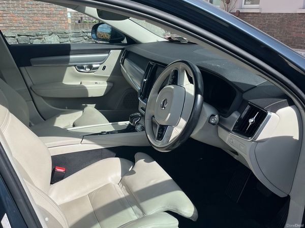 Volvo V90 Estate, Diesel, 2020, Blue