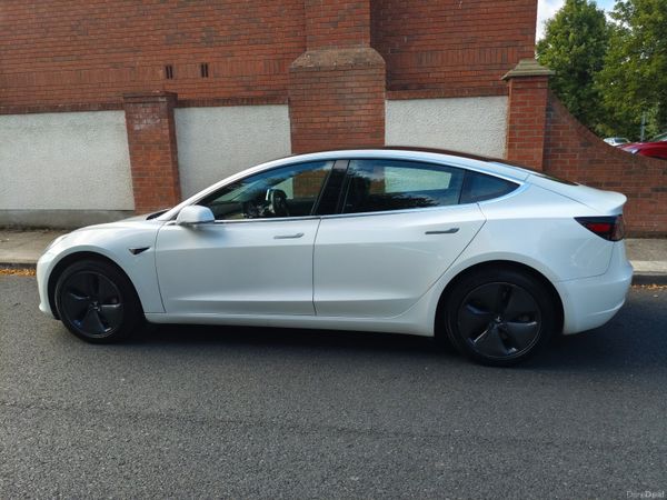 Tesla Model 3 Saloon, Electric, 2020, White