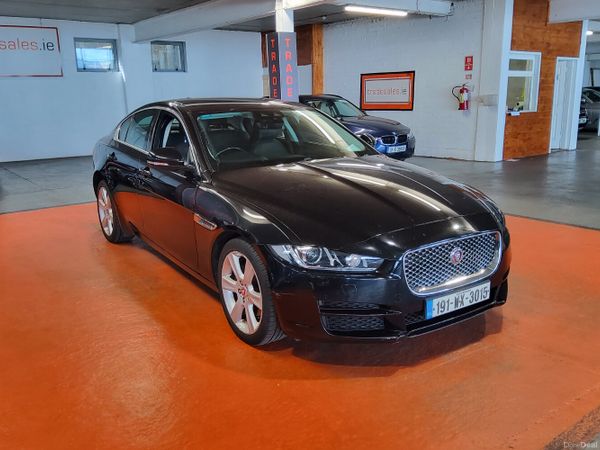 Jaguar XE Saloon, Diesel, 2019, Black