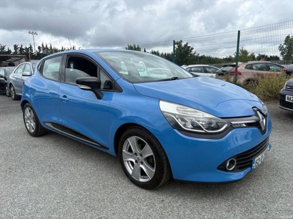 Renault Clio Hatchback, Petrol, 2015, Blue