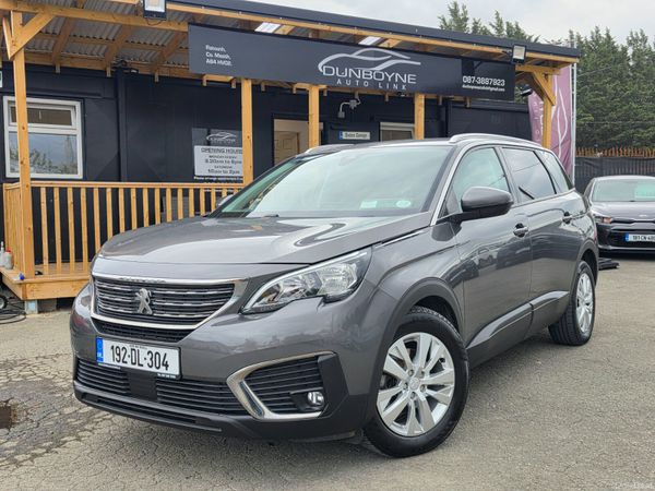 Peugeot 5008 MPV, Diesel, 2019, Grey