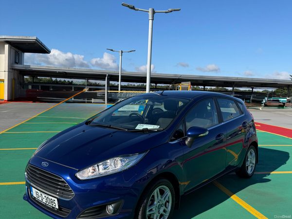 Ford Fiesta Hatchback, Petrol, 2015, Blue